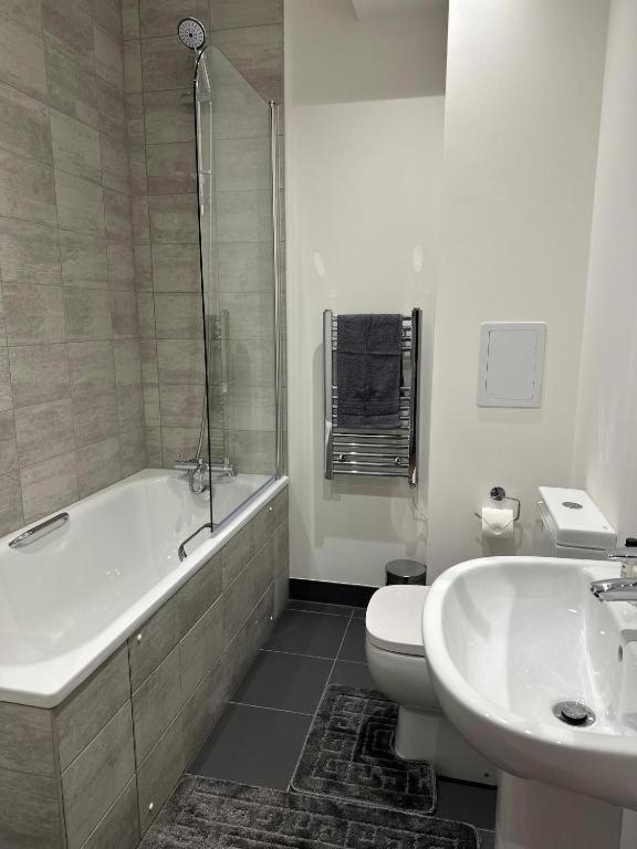 Bayard Apartments - 2 Bed Apartment Contractors Welcome Peterborough Extérieur photo